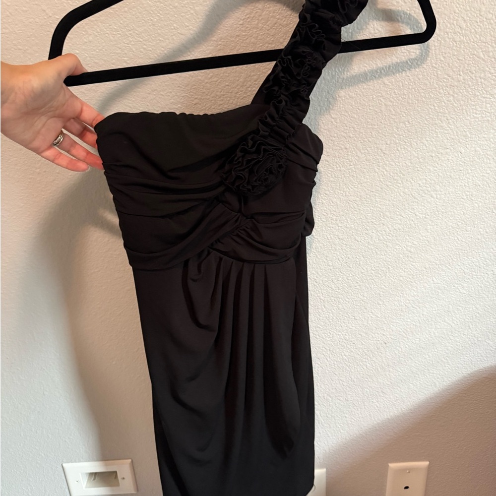 Black One-Shoulder Dress